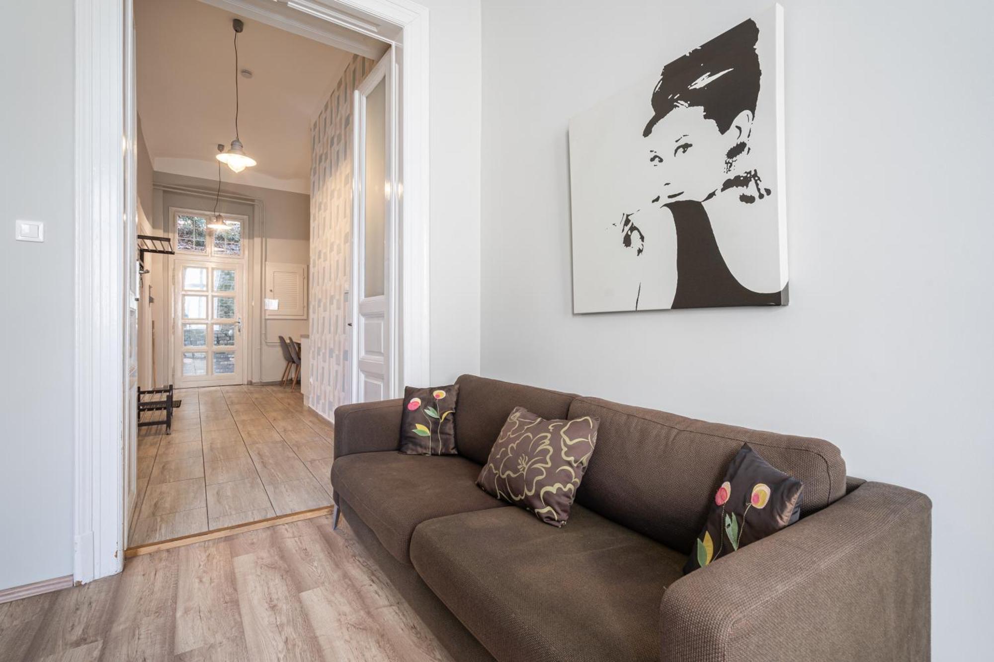 Bpr Castle Hill Apartment With Garden Budapest Exteriör bild