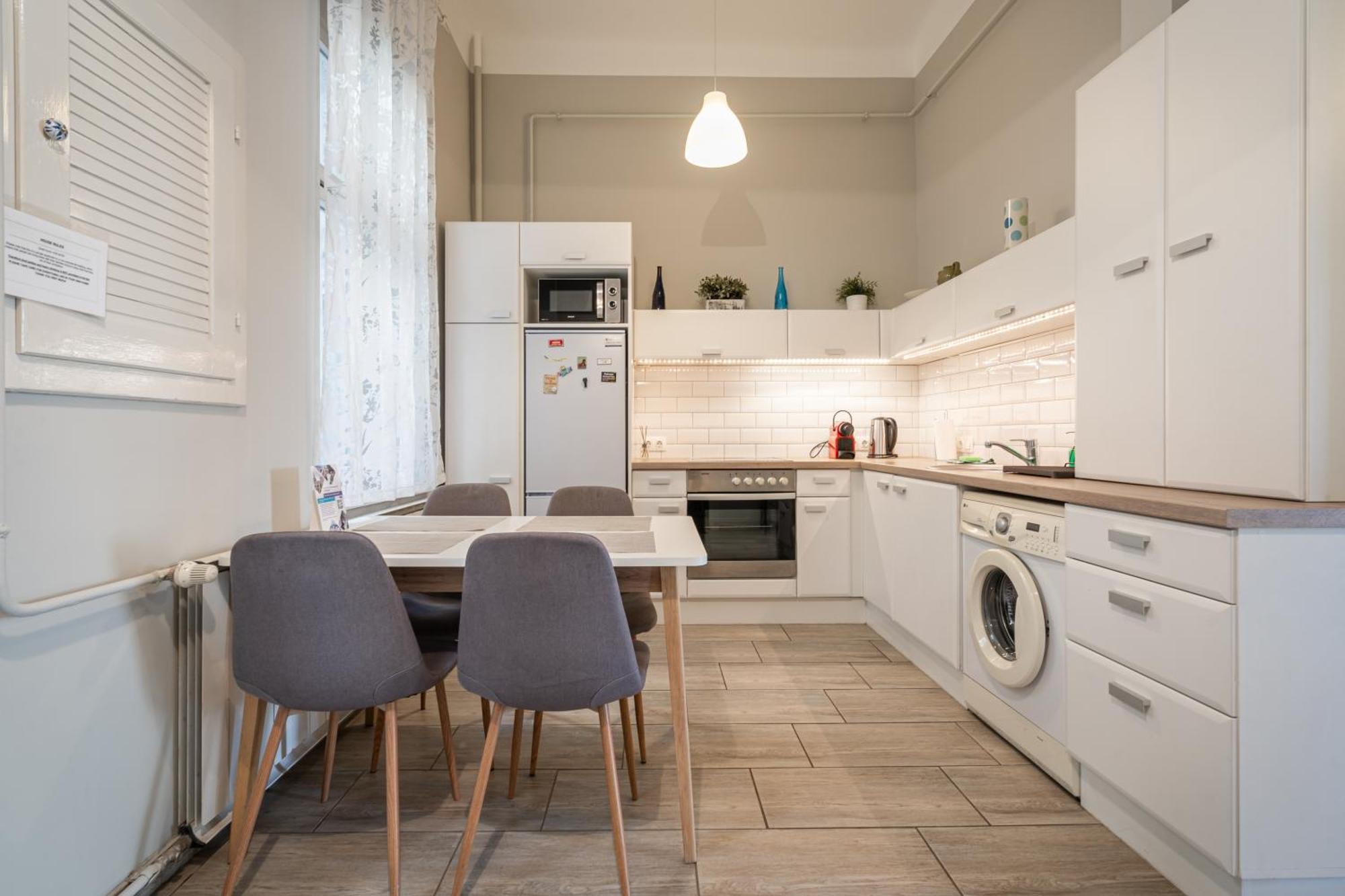 Bpr Castle Hill Apartment With Garden Budapest Exteriör bild